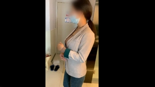 多毛玉腿和骚逼洗浴