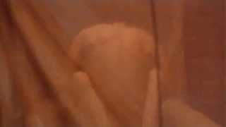 【抖音】刚认识的女友让我和她一起洗澡