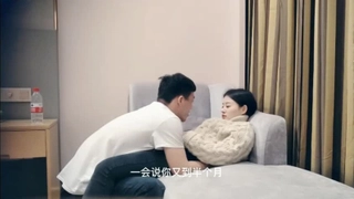 hotwife 第一个 bbc 吐烤戴绿帽子老公手表大黑公鸡的东西真正的白人妻子