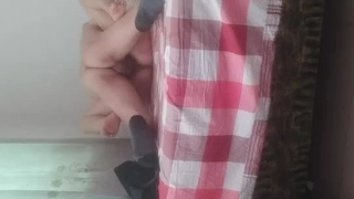 婷婷人人爽人人爽人人片【JVID】H奶爆乳秘书的日常工作是成为老板的肉便器，被肆意抽插1