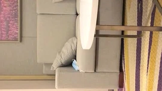 正点萌妹子骑棒棒，上上下下直顶花心～